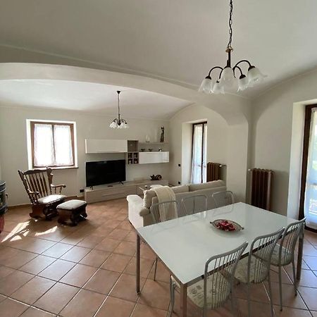 Una Casa Nel Verde 2 San Maurizio Canavese Екстериор снимка